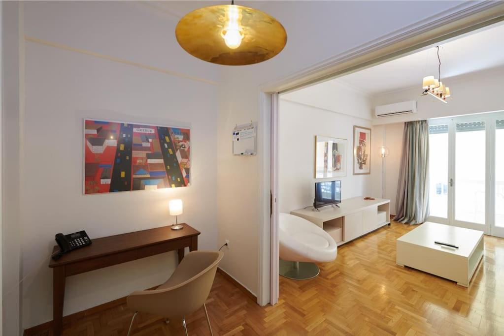 Apartment In The Heart Of The City Athén Kültér fotó